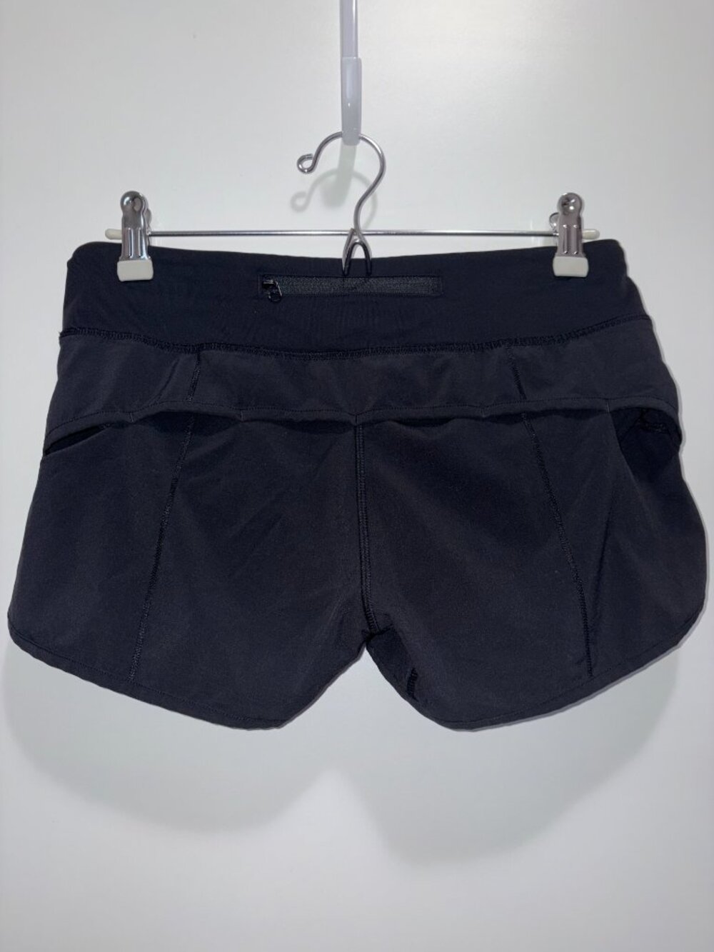 Lululemon Speed Up Low-Rise 2.5" Lined Shorts